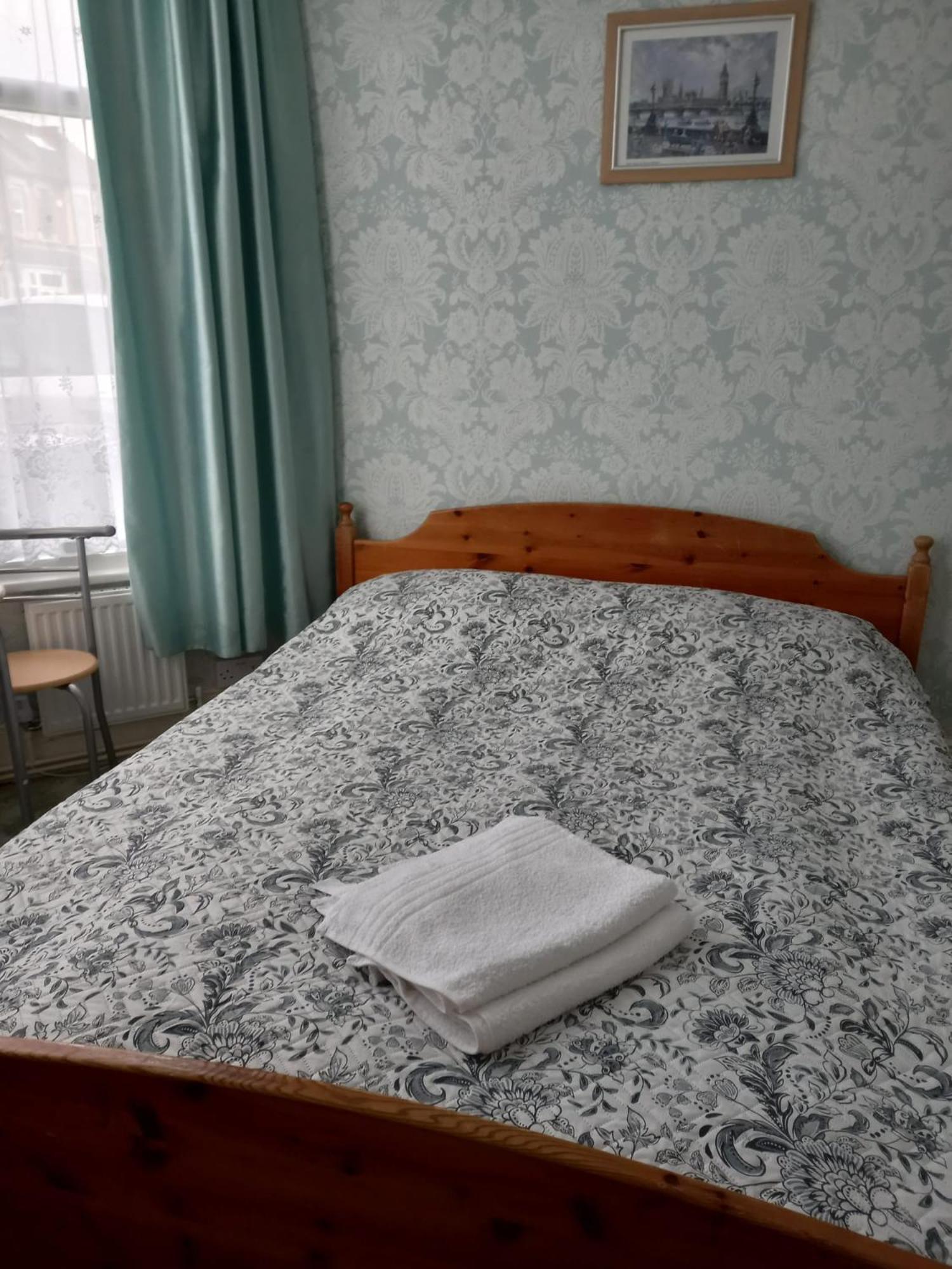 Mari London Holiday Room 伊尔福德 外观 照片